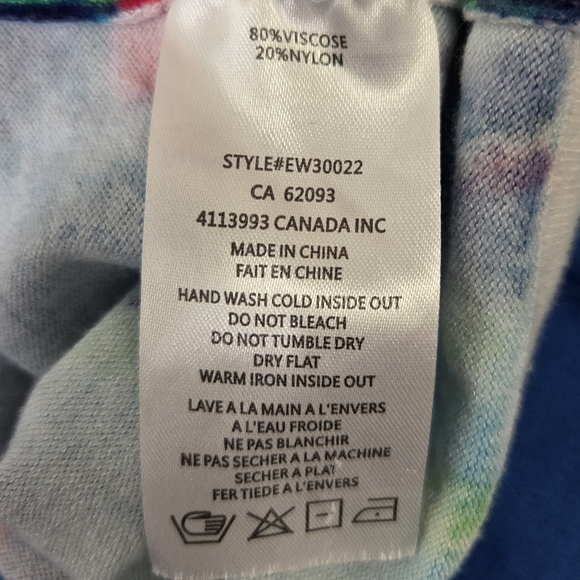 Elena Wang Vibrant Multicolor Women's Crew Neck Sweater  Size Med - Picture 3 of 4